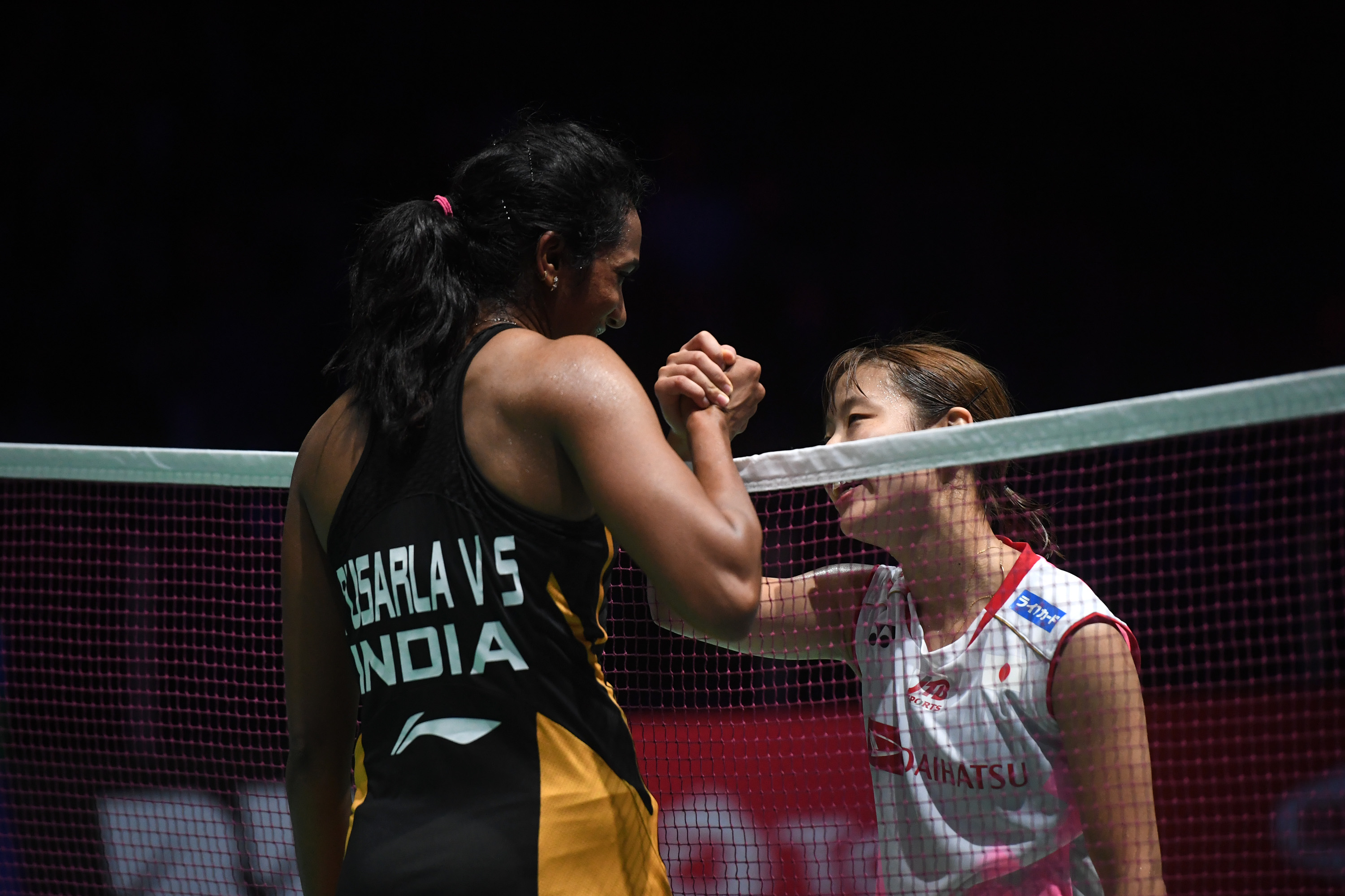 印度队完胜中国队，辛杜刷新纪录