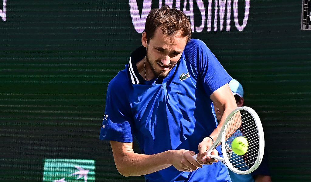 法网鏖战美网，梅德韦杰夫状态火热