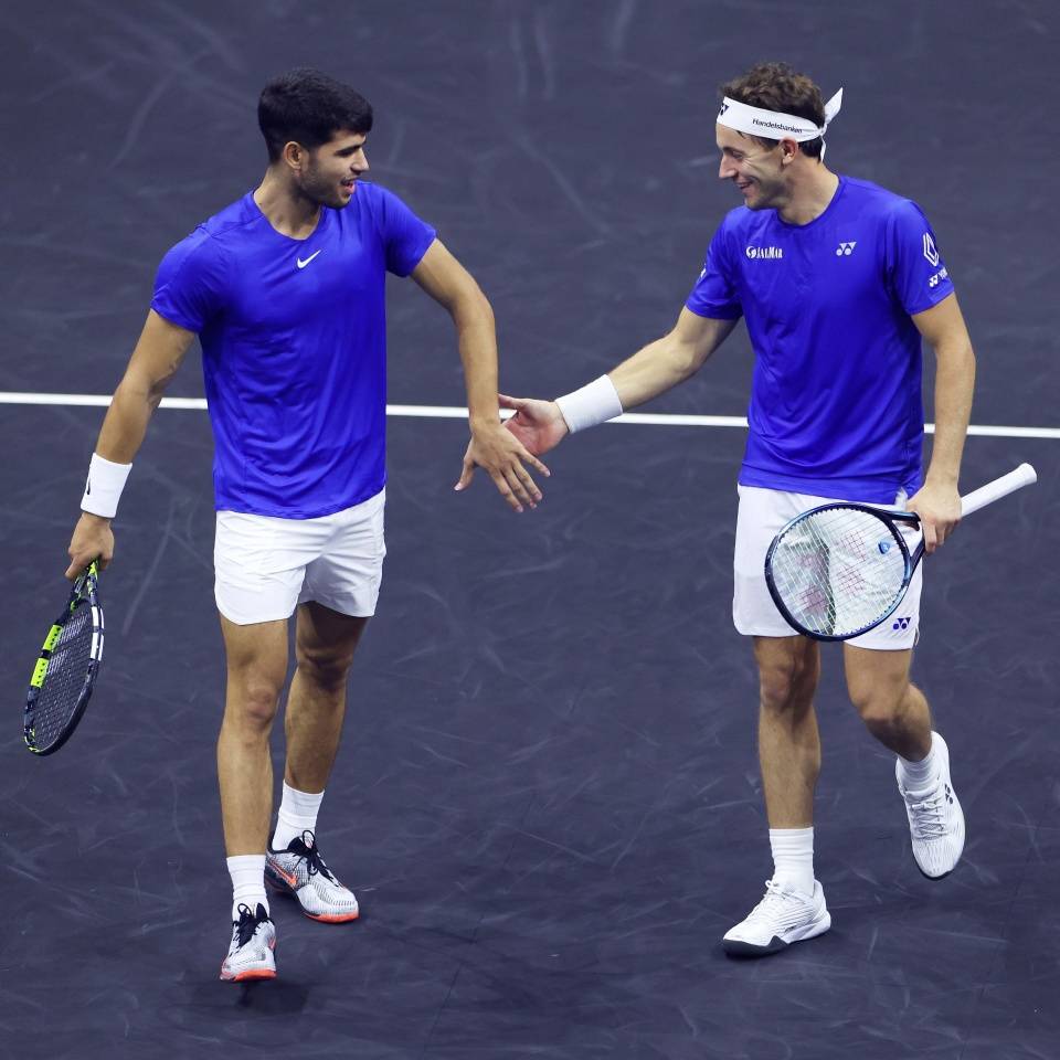 澳网险胜拉沃尔杯，鲁德惊艳四座