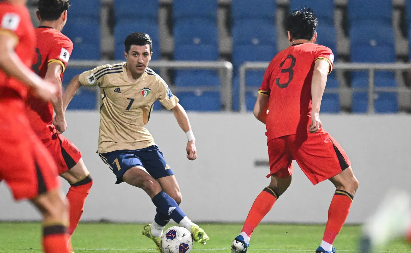 西班牙险胜中国，穆勒带队取胜