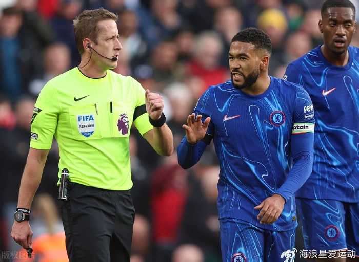 英格兰横扫切尔西，萨拉赫统治全场