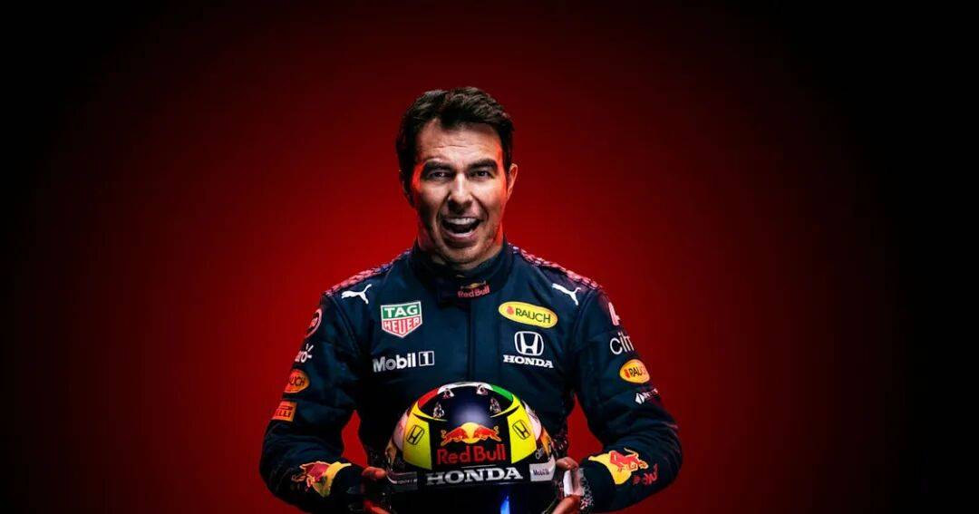 阿斯顿马丁逆转哈斯车队，佩雷兹点燃赛场