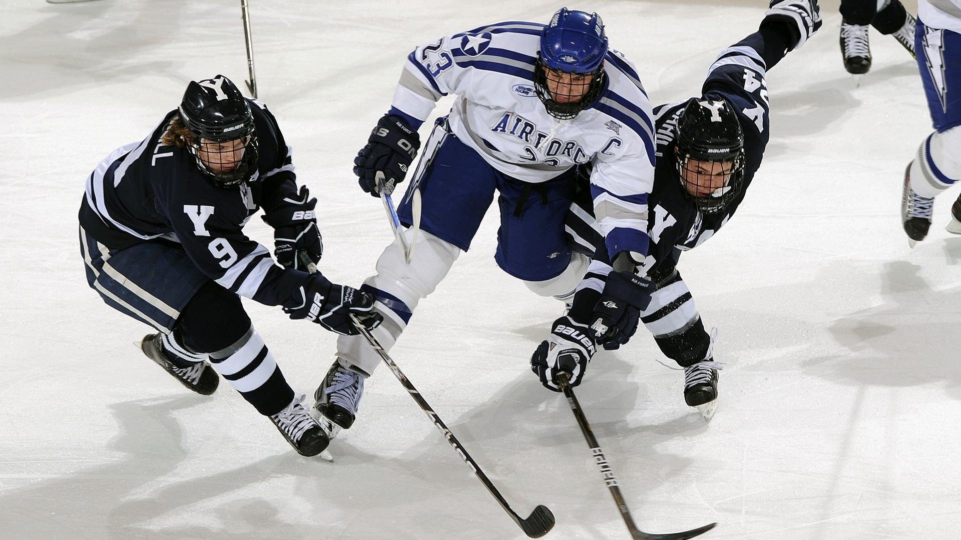 塞内加尔铁骑粉碎奥地利防线，意甲焦点战上演战术革命